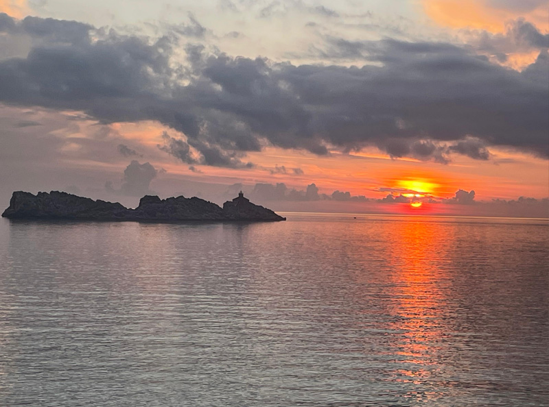 Sunset Dubrovnik sailing boat